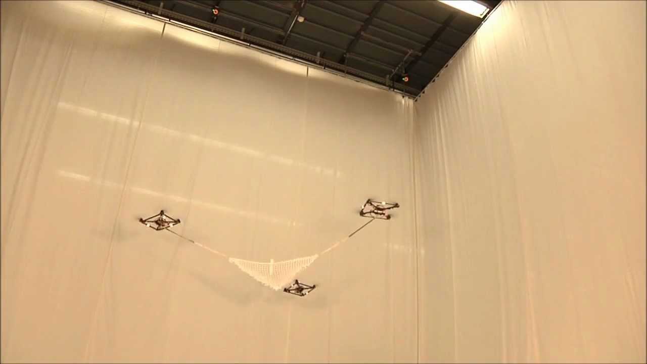 Cooperative Quadrocopter Ball Throwing and Catching - IDSC - ETH Zurich