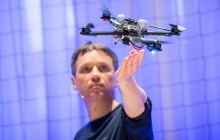 Raffaello D'Andrea: The astounding athletic power of quadcopters
